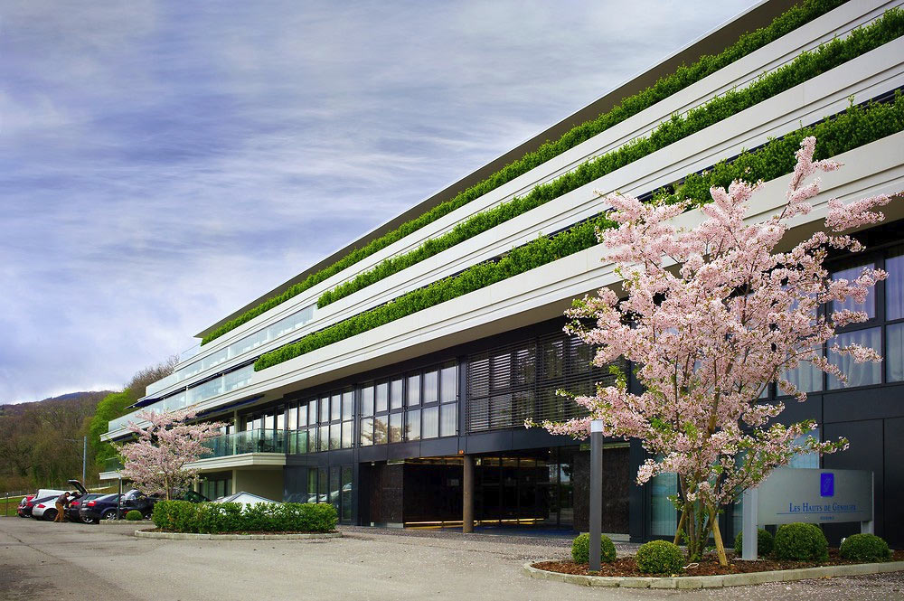 NOUVEAUX LOCAUX ESTHEMEDIS à la Clinique de Genolier NOUVEAUX LOCAUX ESTHEMEDIS à la Clinique de Genolier